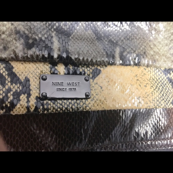 Nine West snakeskin clutch - Picture 3 of 4